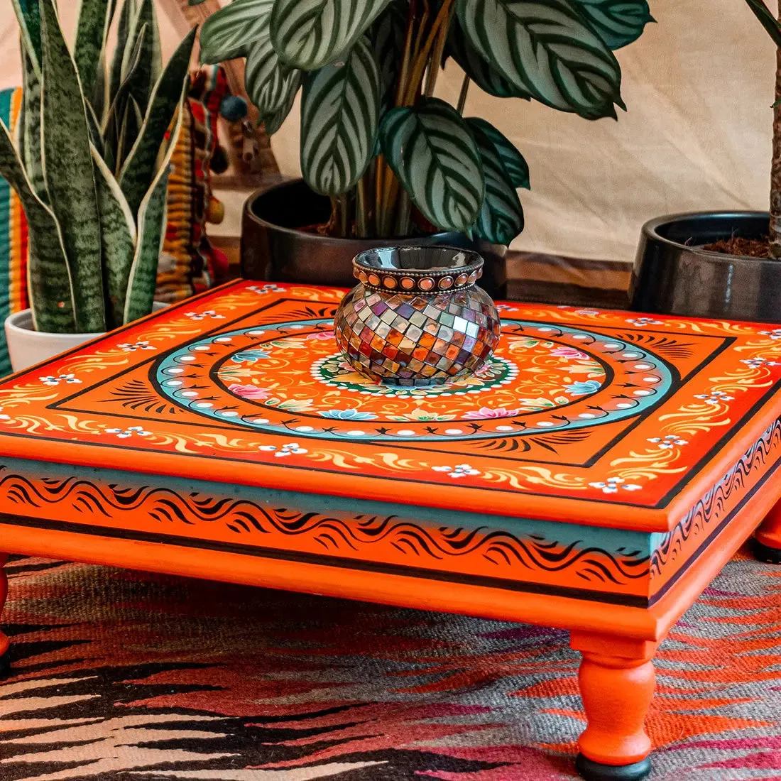 Hand Painted Square Bajot Table - Imagen 3