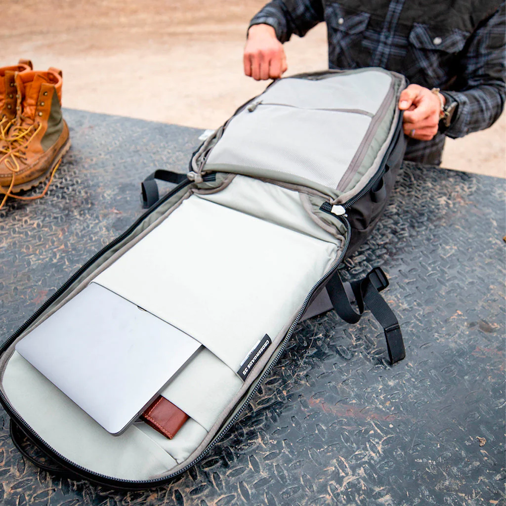 Mochila Yeti Crossroads Backpack 35L Navy - Imagen 9