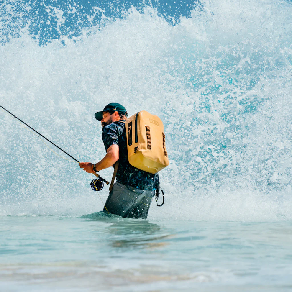 Mochila Yeti Panga Backpack 28 Firefly Yellow - Imagen 9