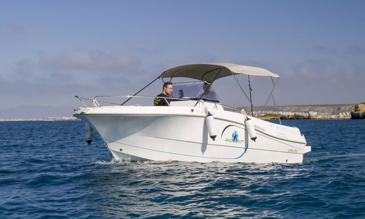 Buenaproa – Pacific Craft 750 Open