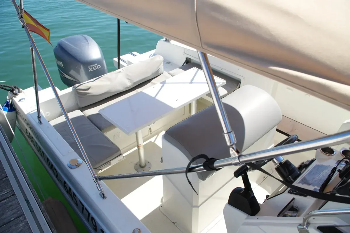 Buenaproa – Pacific Craft 750 Open - Imagen 9